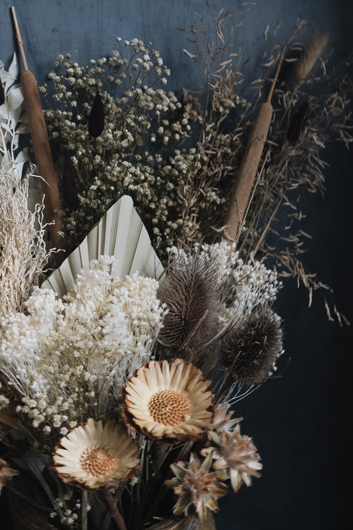 Clarissa Dried Flower Bouquet - Luxe