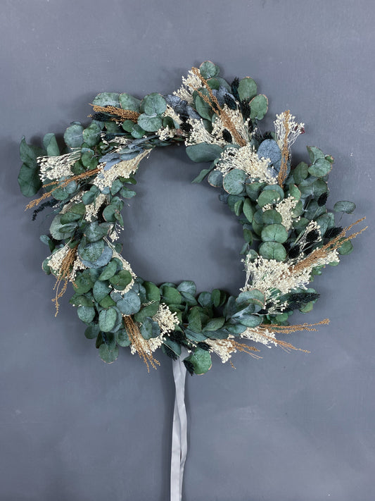 Dried flower Christmas wreath