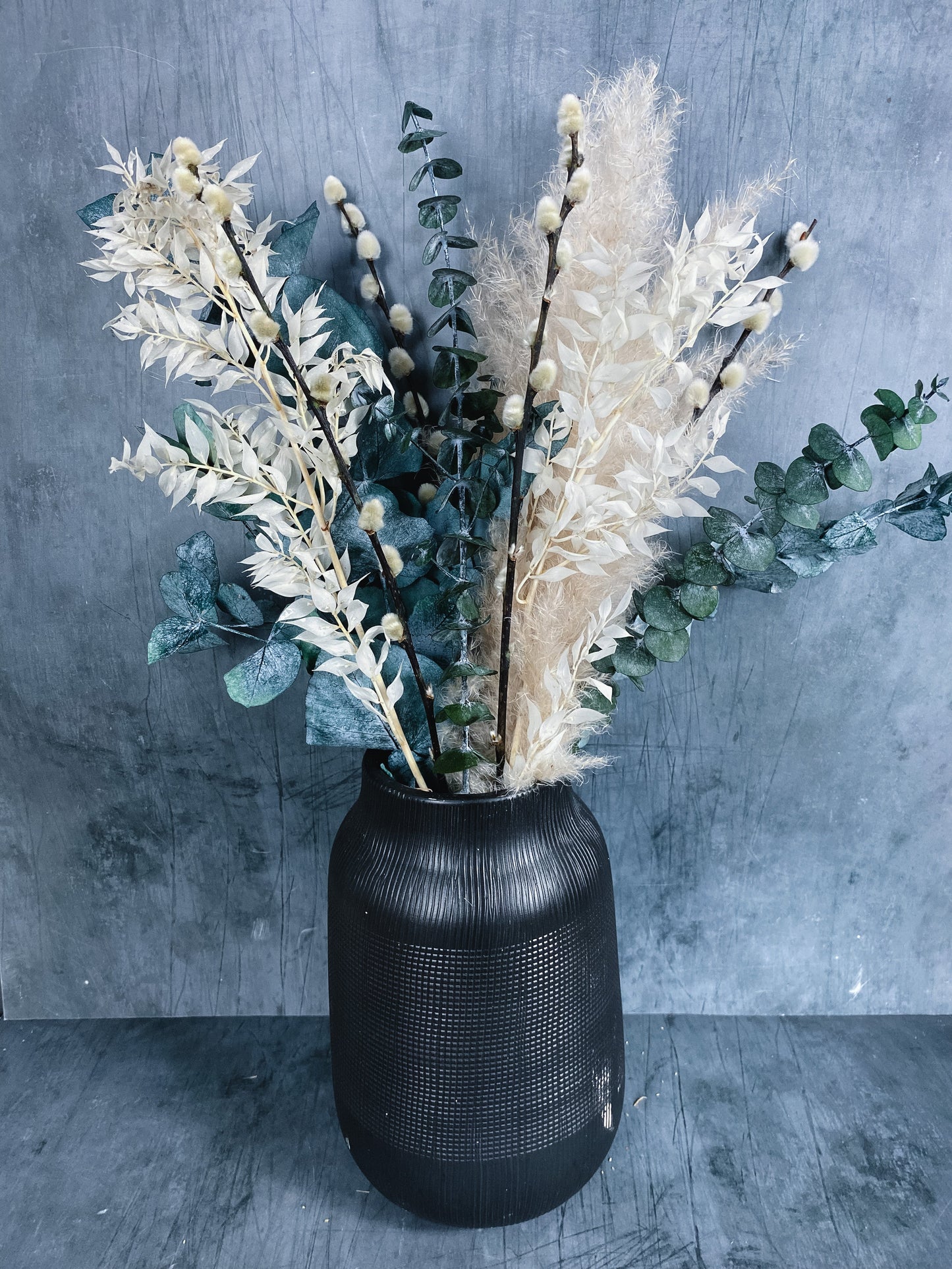 Wren Dried Flower Bouquet