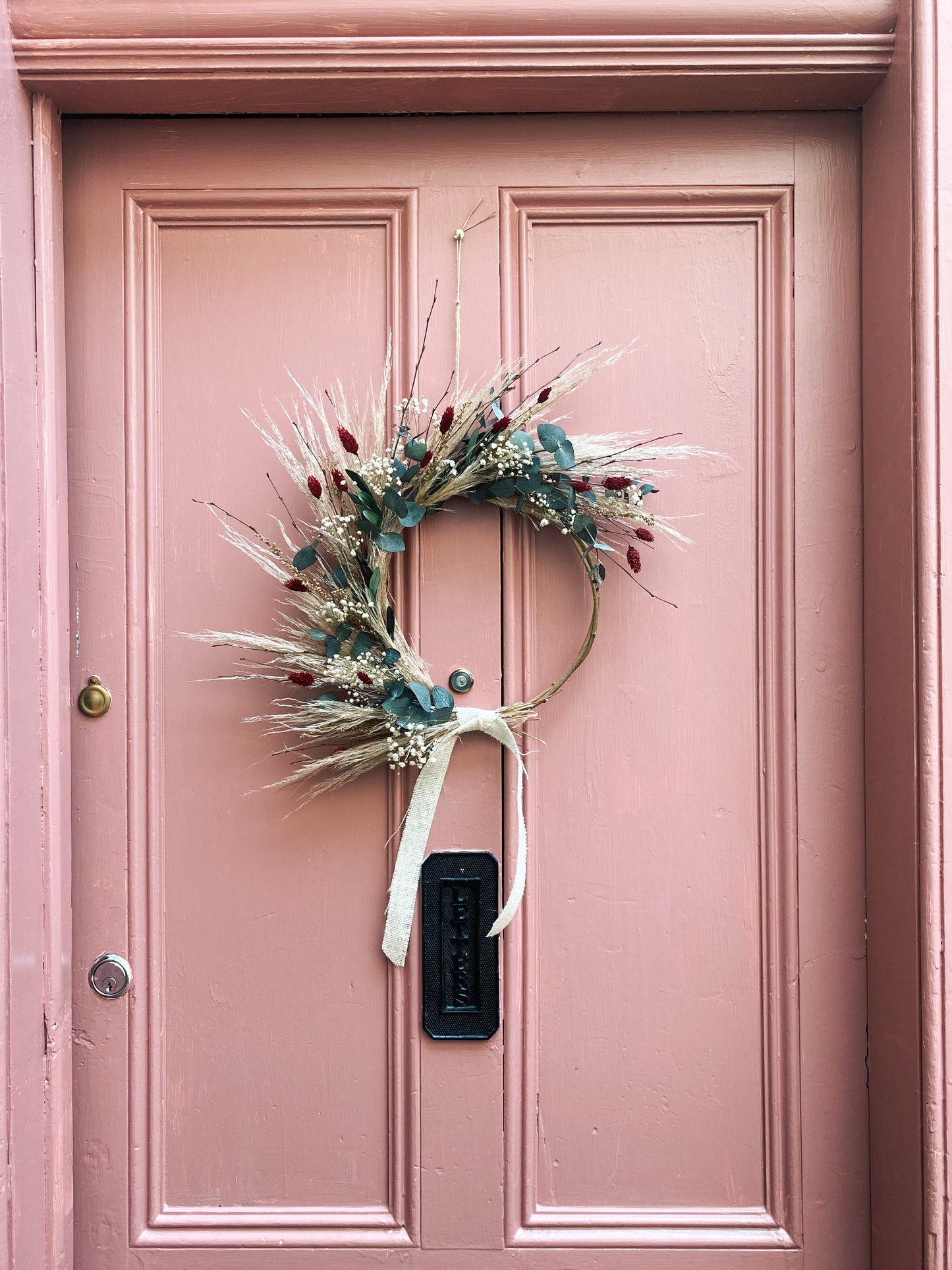 Aubrey dried flower wreath