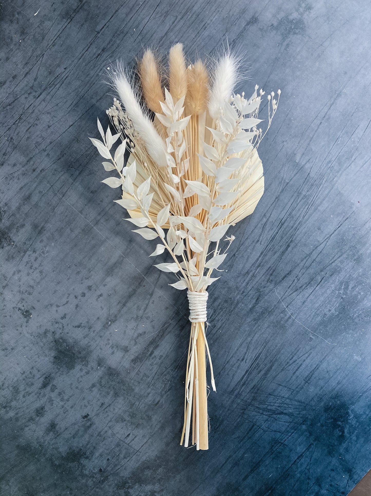 Dried flower posy